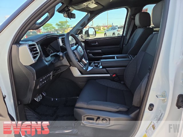 New 2026 Toyota Tundra SR5 AWD/4WD image 18