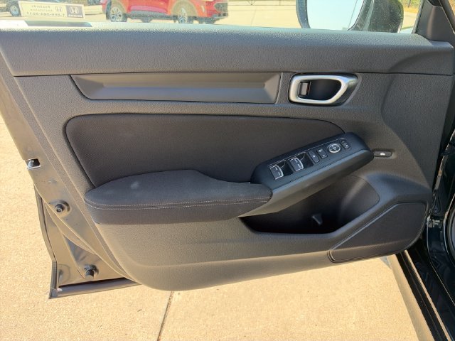 Used 2025 Honda Civic Sport image 12