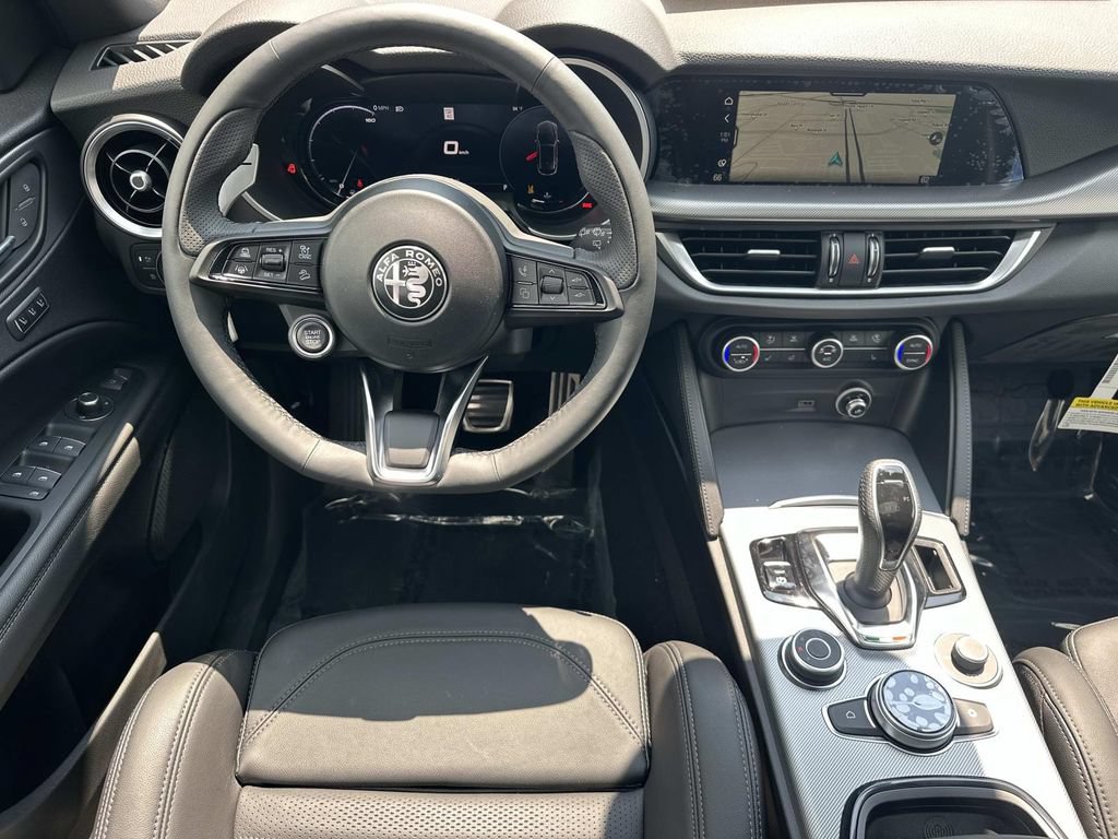 New 2026 Alfa Romeo Stelvio Sprint w/ Convenience Package AWD/4WD image 21