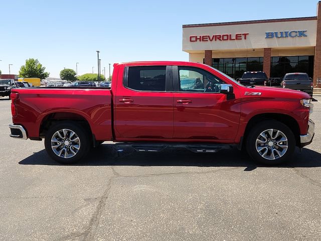 Certified 2022 Chevrolet Silverado 1500 LT w/ Z71 Off-Road Package AWD/4WD image 5