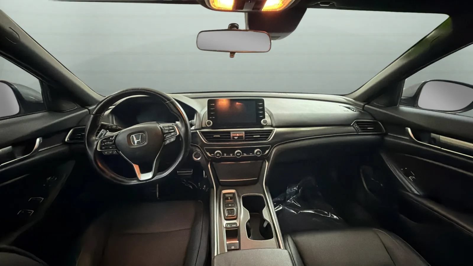 Used 2019 Honda Accord Sport image 9