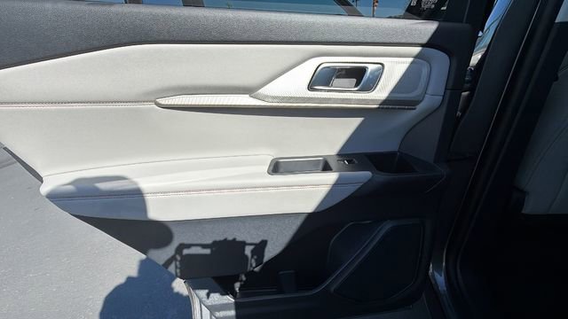 New 2026 Ford Explorer Active w/ Active Comfort Package image 14