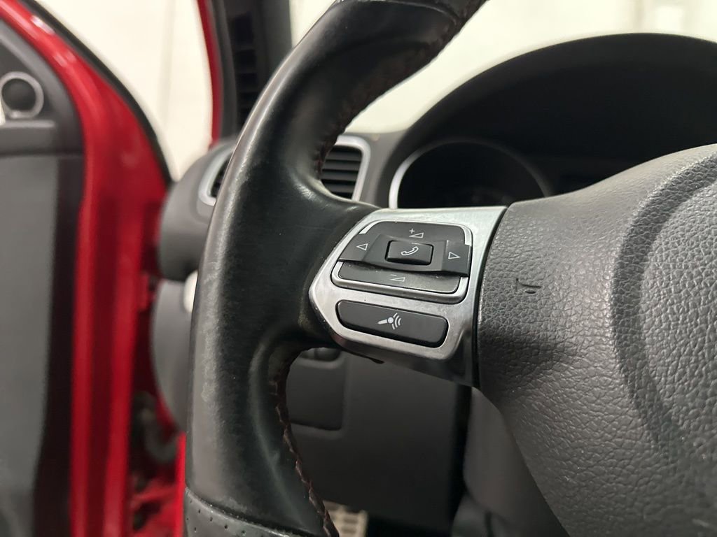Used 2012 Volkswagen GTI 4-Door FWD image 31