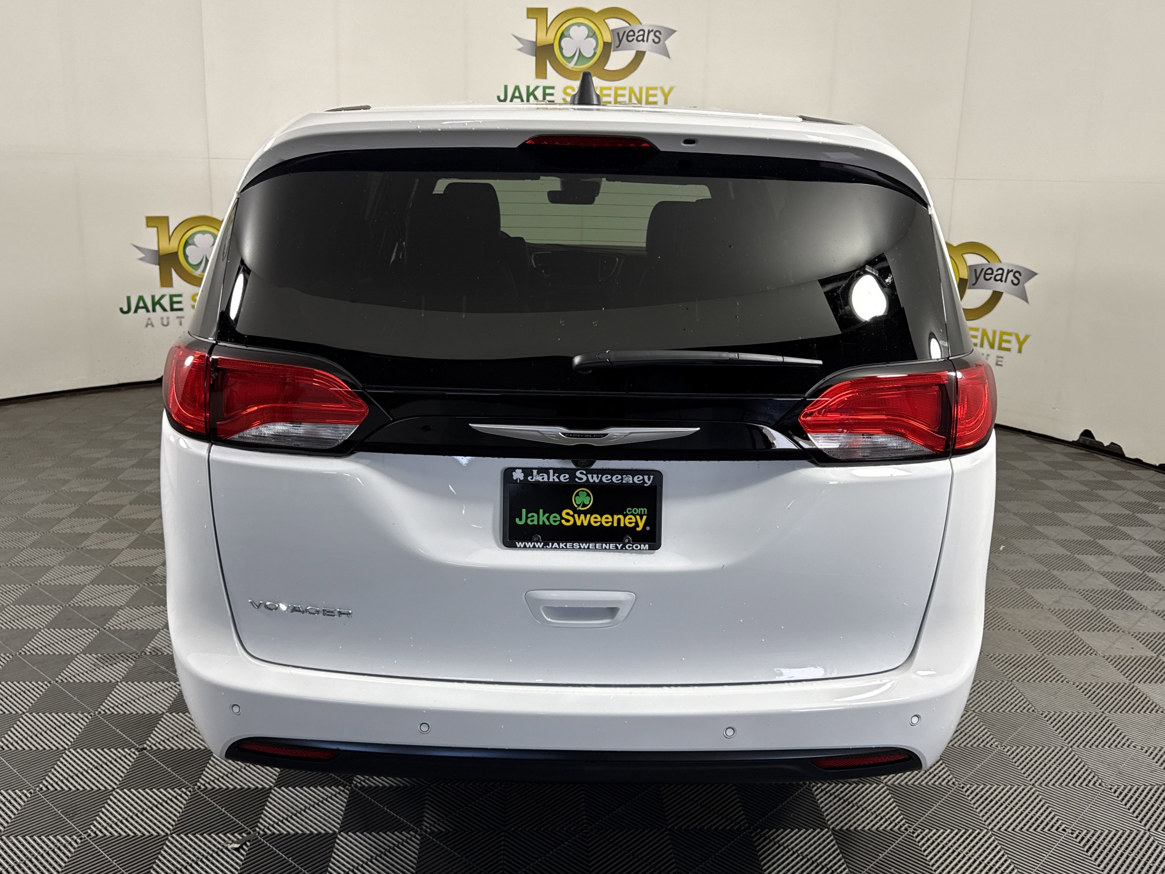 New 2026 Chrysler Voyager LX image 7