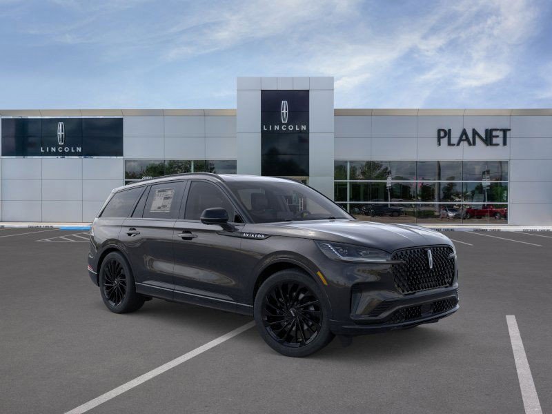 New 2025 Lincoln Aviator Reserve w/ Jet Appearance Package image 7