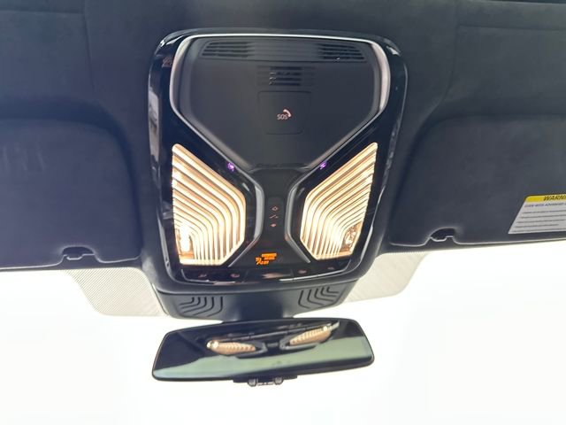 Used 2017 BMW 750i xDrive image 24