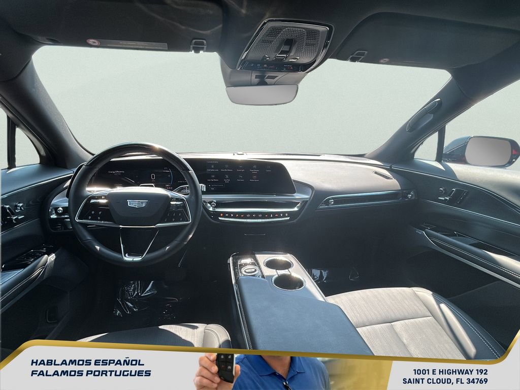 Used 2024 Cadillac Lyriq Luxury w/ LPO, Floor Liner Package image 22
