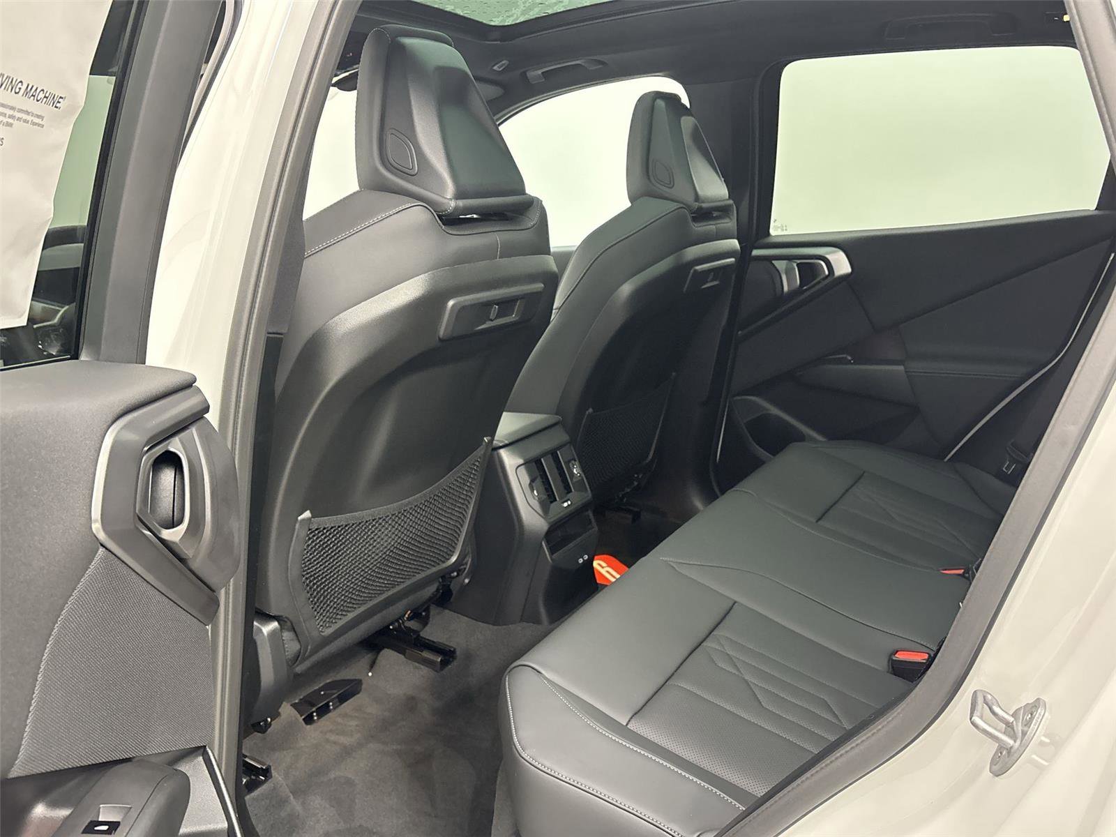 Used 2026 BMW X3 xDrive30 w/ Convenience Package image 29