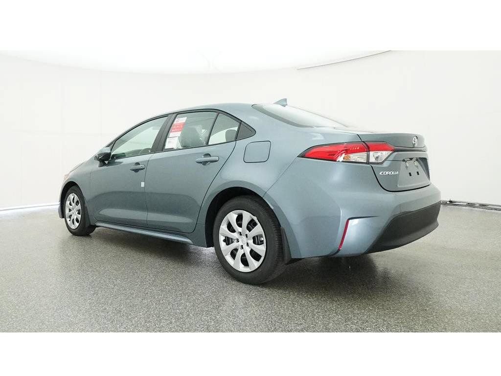 Used 2025 Toyota Corolla LE FWD image 26