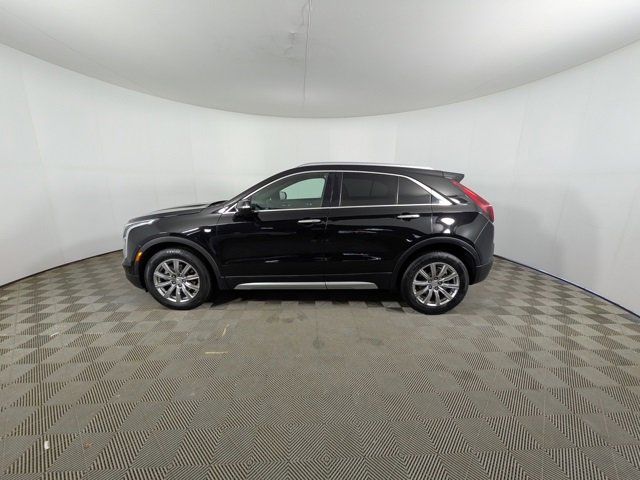 Used 2021 Cadillac XT4 Premium Luxury image 25