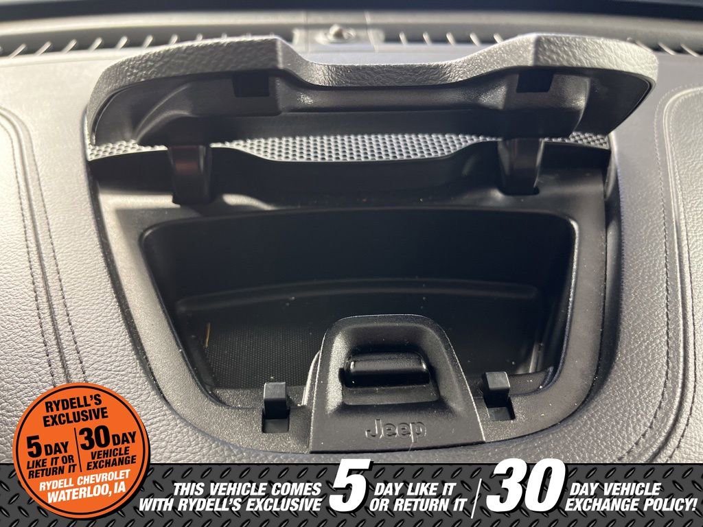 Used 2021 Jeep Cherokee Latitude Lux 80th Anniv w/ Quick Order Package 26U 80TH AWD/4WD image 37