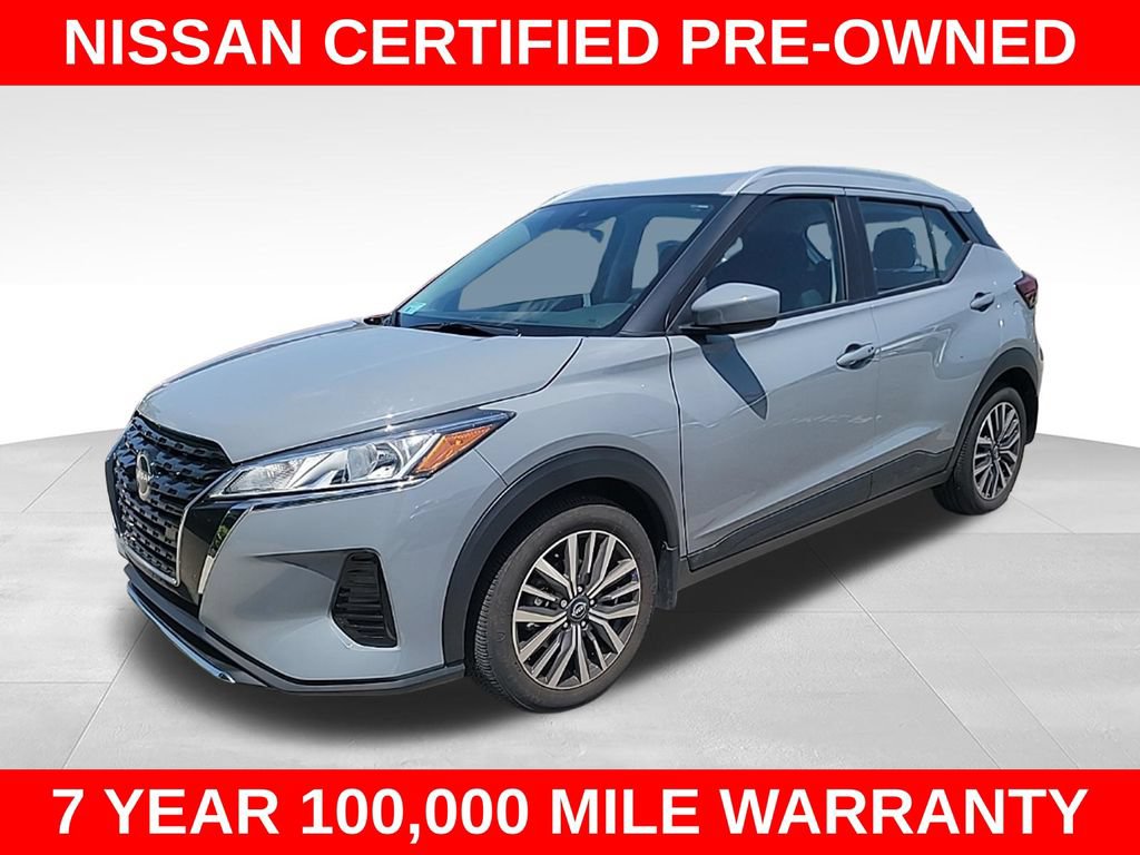 Used 2024 Nissan Kicks SV FWD image 2