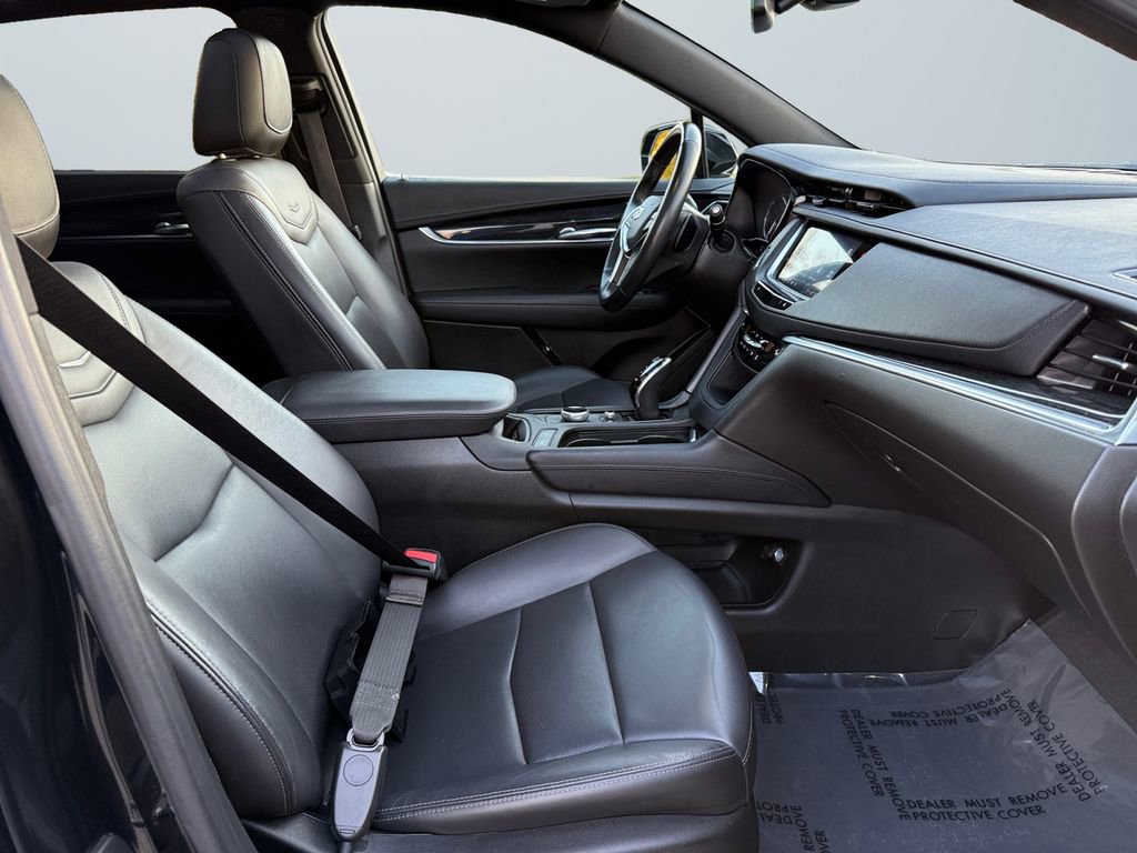 Used 2022 Cadillac XT5 Premium Luxury image 15