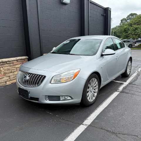 Used 2011 Buick Regal CXL Turbo FWD image 2