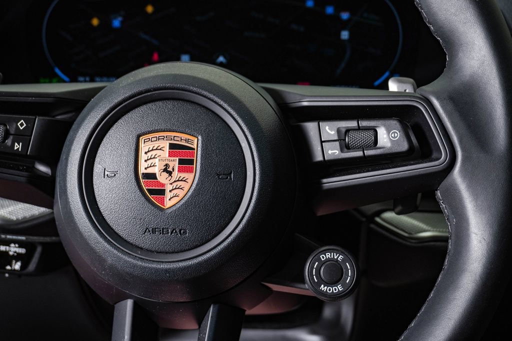 Certified 2026 Porsche Cayenne Coupe AWD/4WD image 19