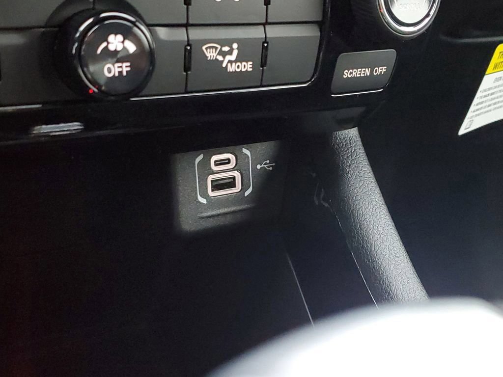 New 2026 Jeep Compass Latitude AWD/4WD image 28