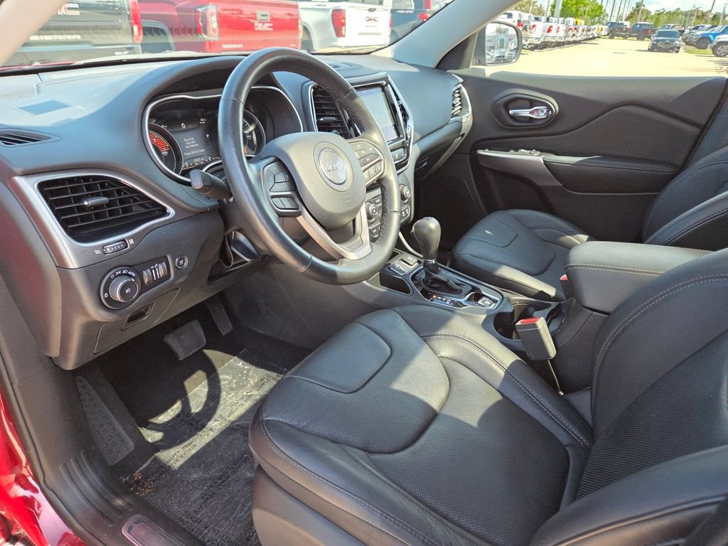 Used 2021 Jeep Cherokee Limited w/ Elite Package FWD image 24