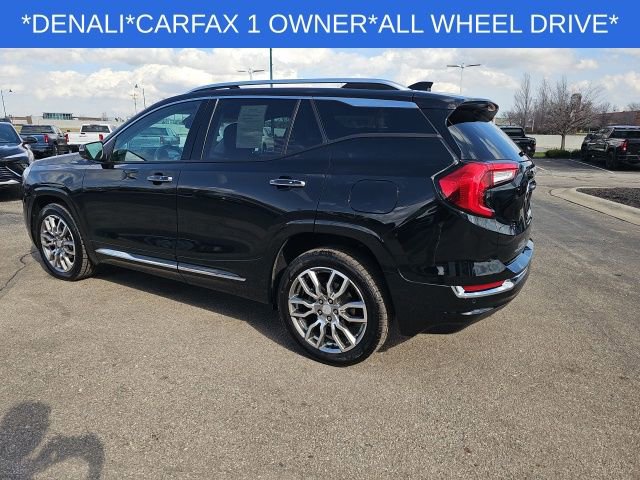 Used 2023 GMC Terrain Denali image 15