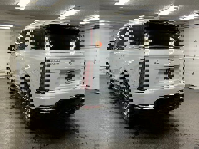 New 2026 Cadillac Escalade IQL Luxury image 3
