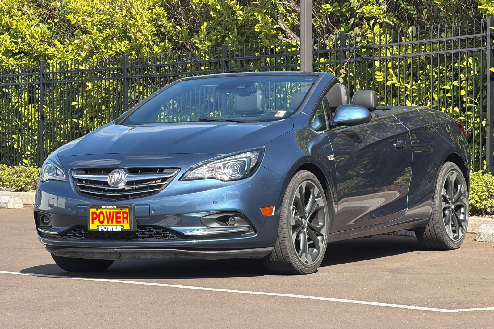 Used 2016 Buick Cascada Premium image 8