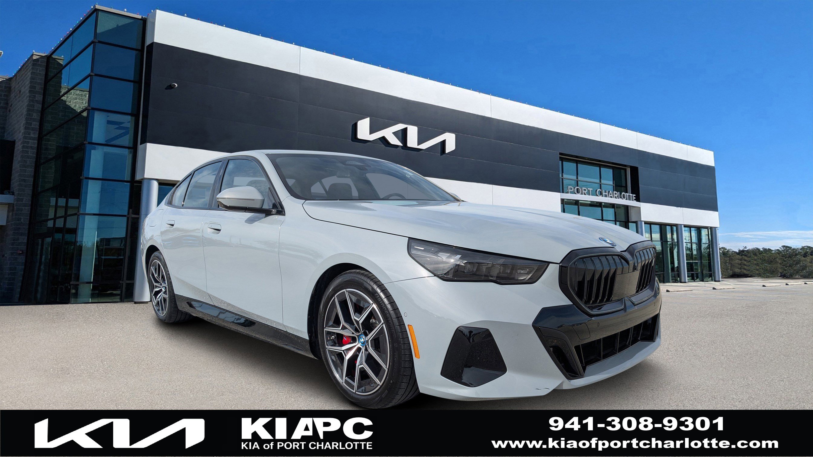 Used 2024 BMW i5 eDrive40i w/ M Sport Package