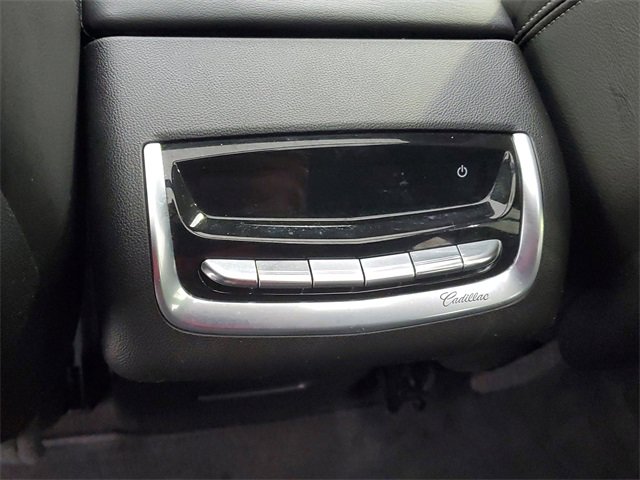 Certified 2023 Cadillac XT6 Luxury image 31