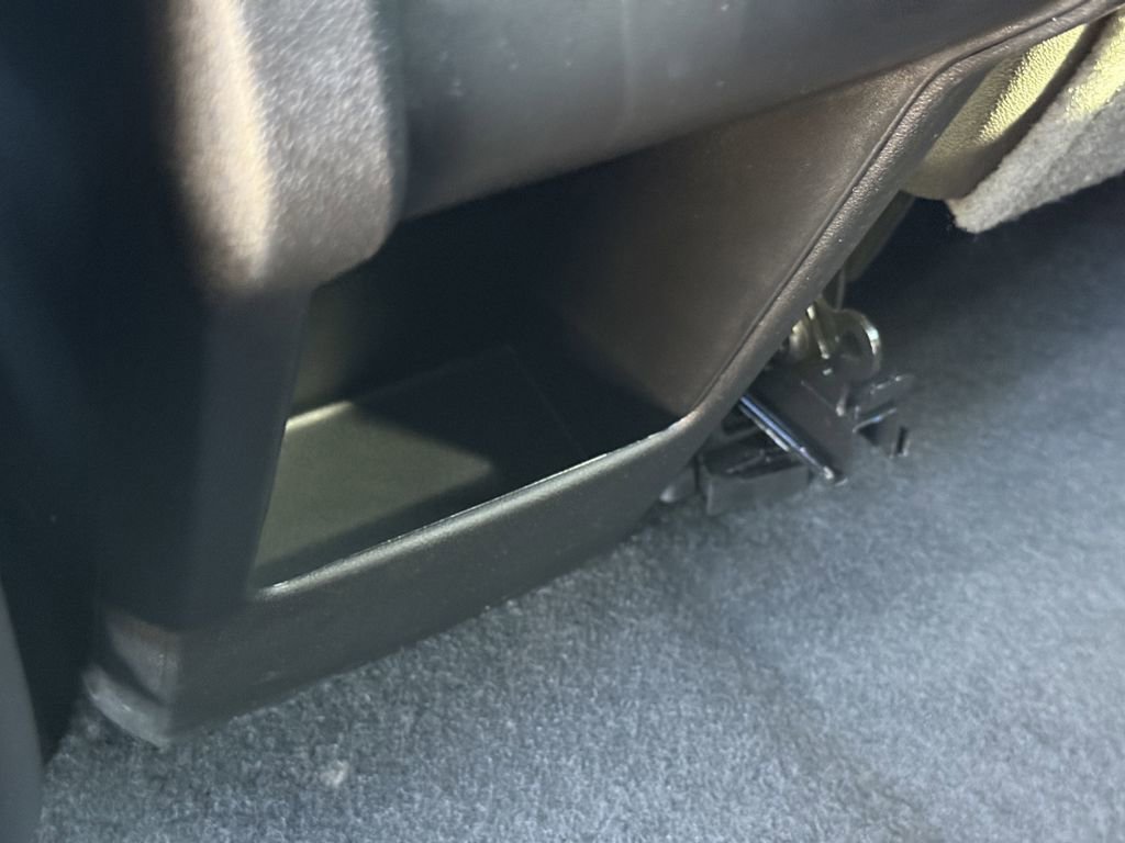 Used 2025 Chevrolet Blazer RS image 30