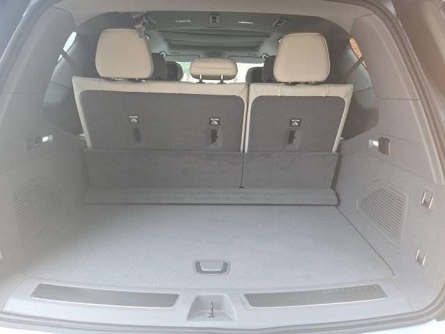 New 2026 Cadillac Escalade IQL Sport 1 w/ LPO, ONYX Package image 14