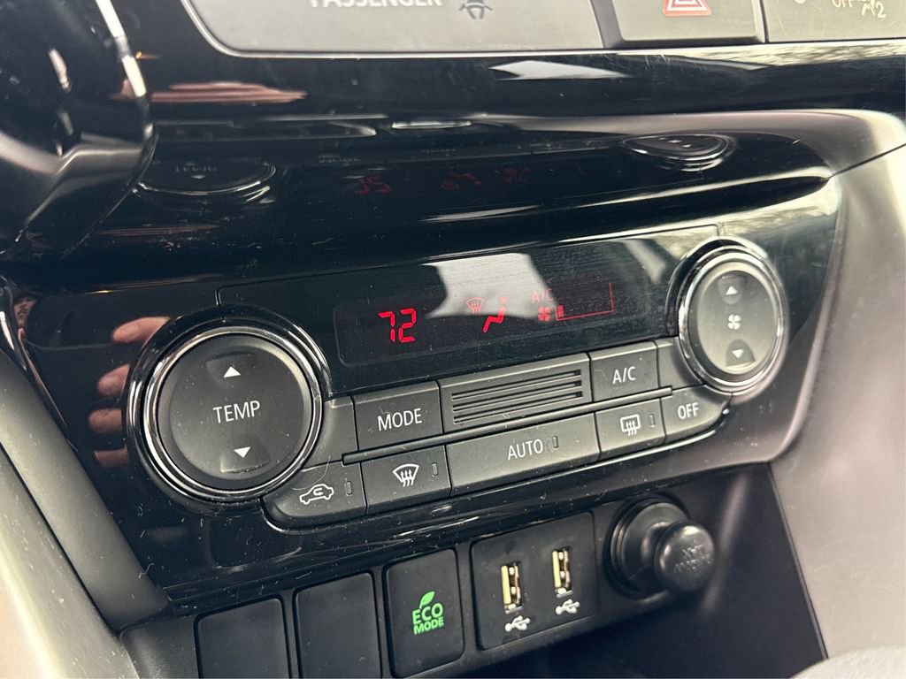 Used 2022 Mitsubishi Eclipse Cross LE image 27