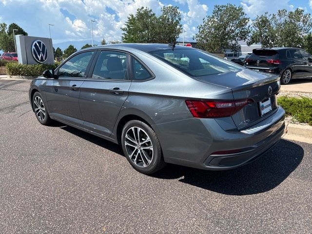 Certified 2024 Volkswagen Jetta Sport FWD image 4