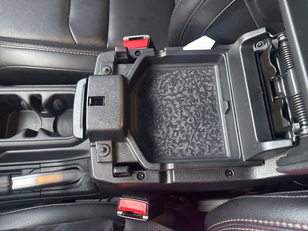 Used 2022 Jeep Wrangler Unlimited Rubicon w/ Xtreme Recon 35" Tire Package image 32