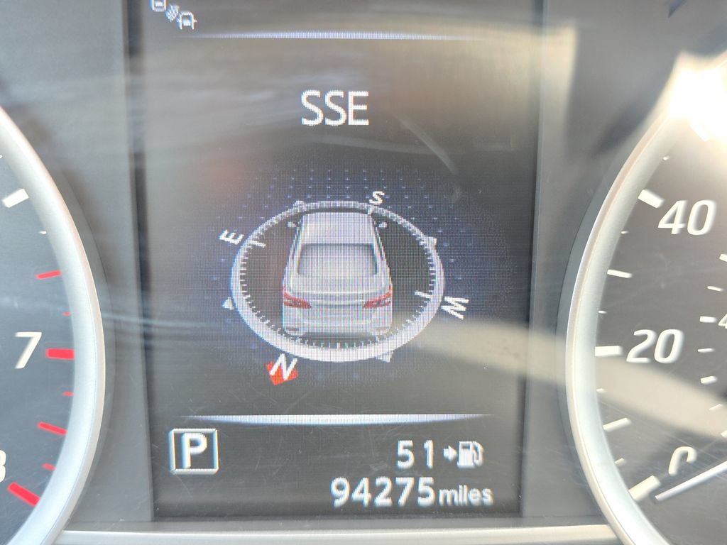 Used 2017 Nissan Sentra SR w/ Driver's Assist Package FWD image 19