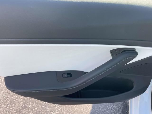 Used 2020 Tesla Model 3 Long Range AWD/4WD image 36