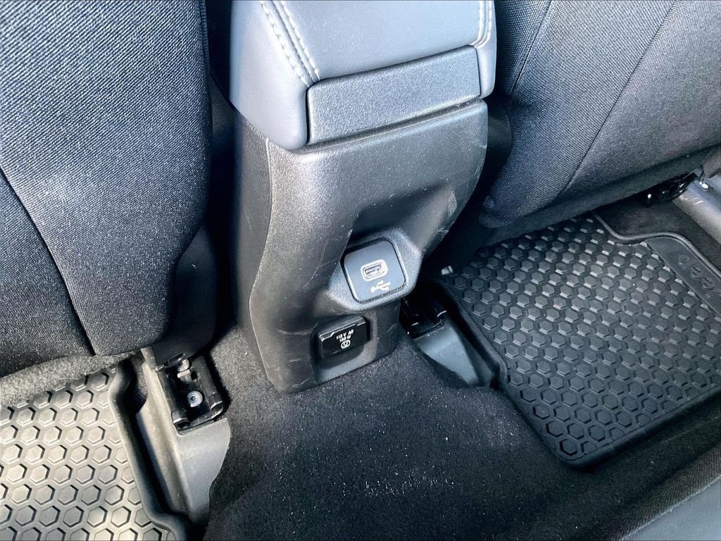 Used 2022 Jeep Renegade Altitude w/ Convenience Group AWD/4WD image 25