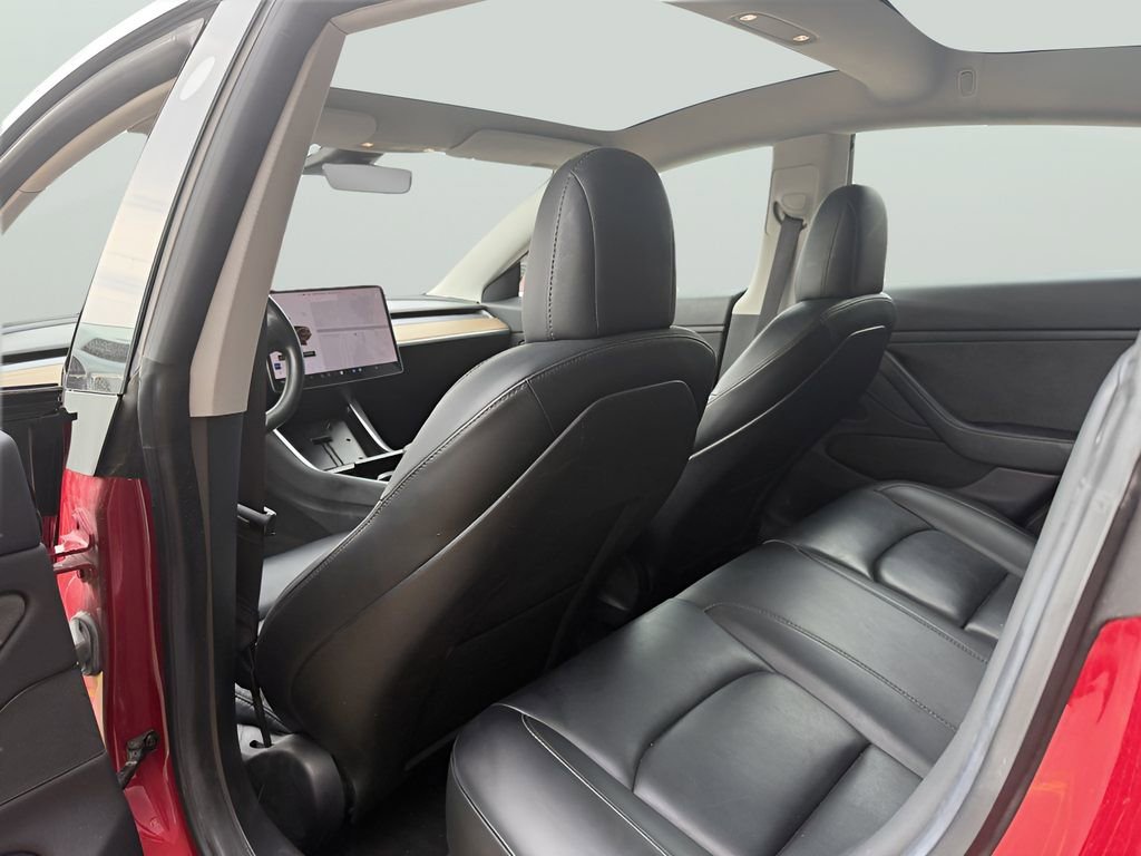 Used 2019 Tesla Model 3 Standard Range Plus RWD image 17