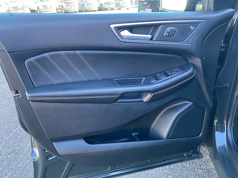 Certified 2022 Ford Edge ST w/ Equipment Group 401A image 23