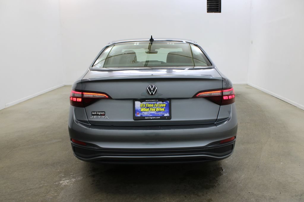 Certified 2024 Volkswagen Jetta S FWD image 4