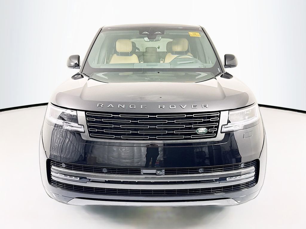 New 2026 Land Rover Range Rover SE AWD/4WD image 2