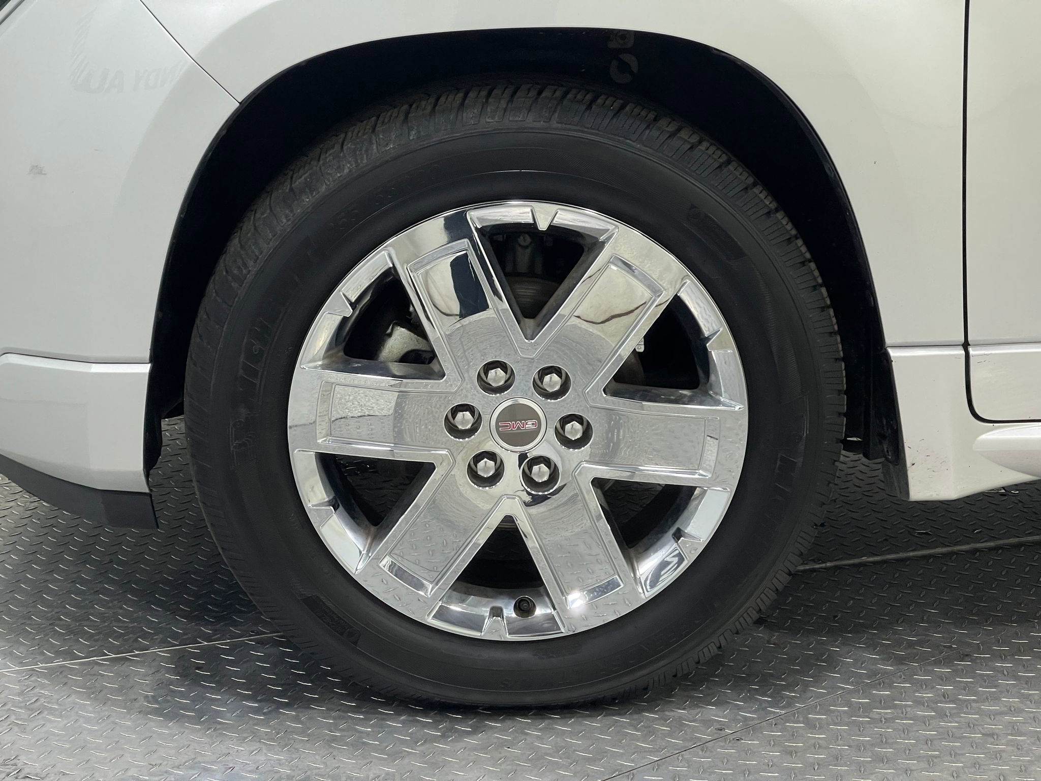 Used 2015 GMC Acadia Denali image 37