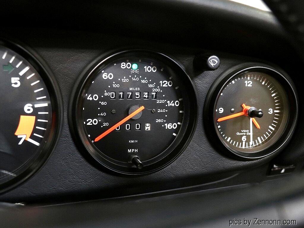 Used 1988 Porsche 911 Carrera image 24