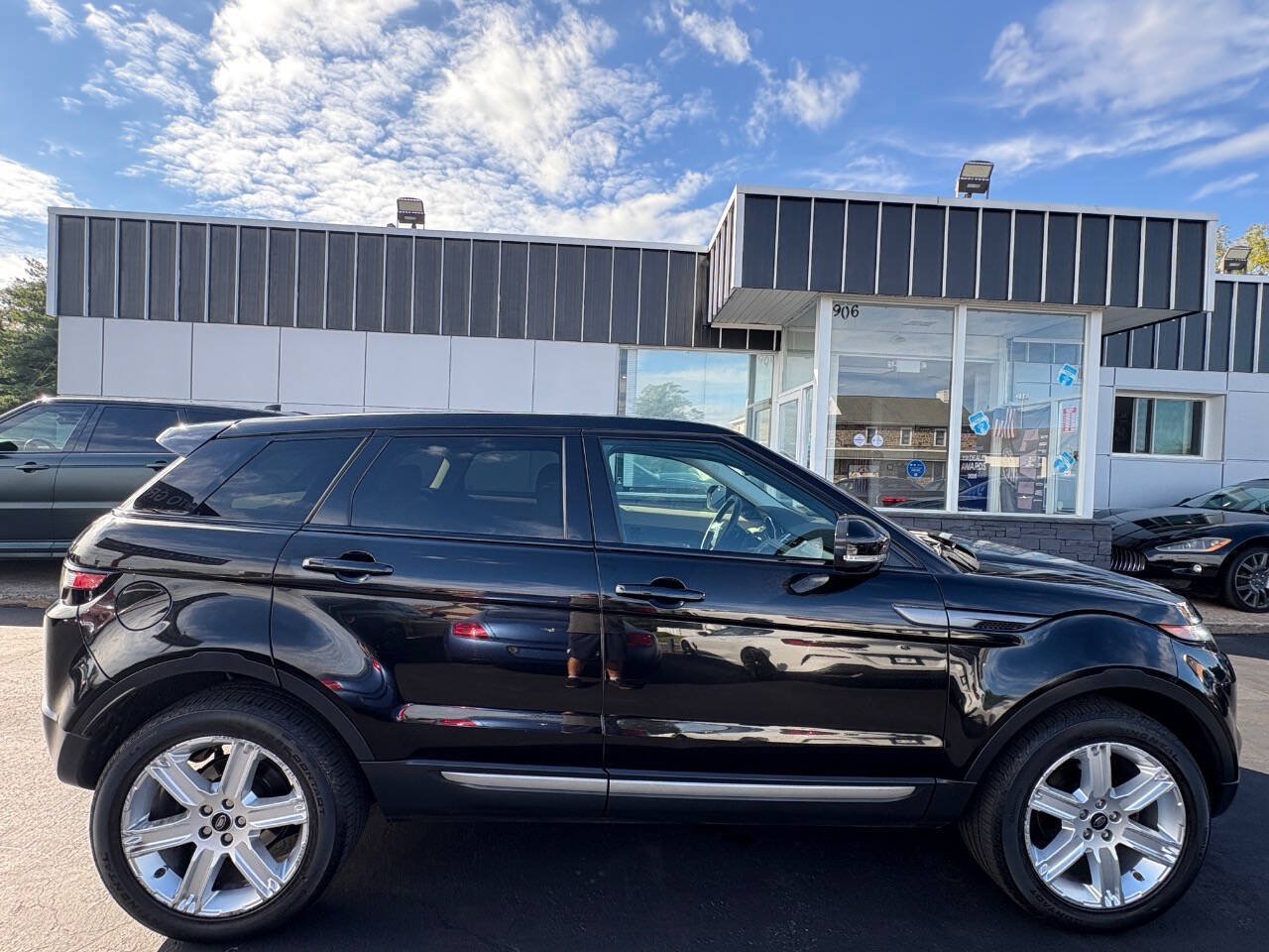 Used 2013 Land Rover Range Rover Evoque Pure Plus w/ Pure Plus Pkg AWD/4WD image 8