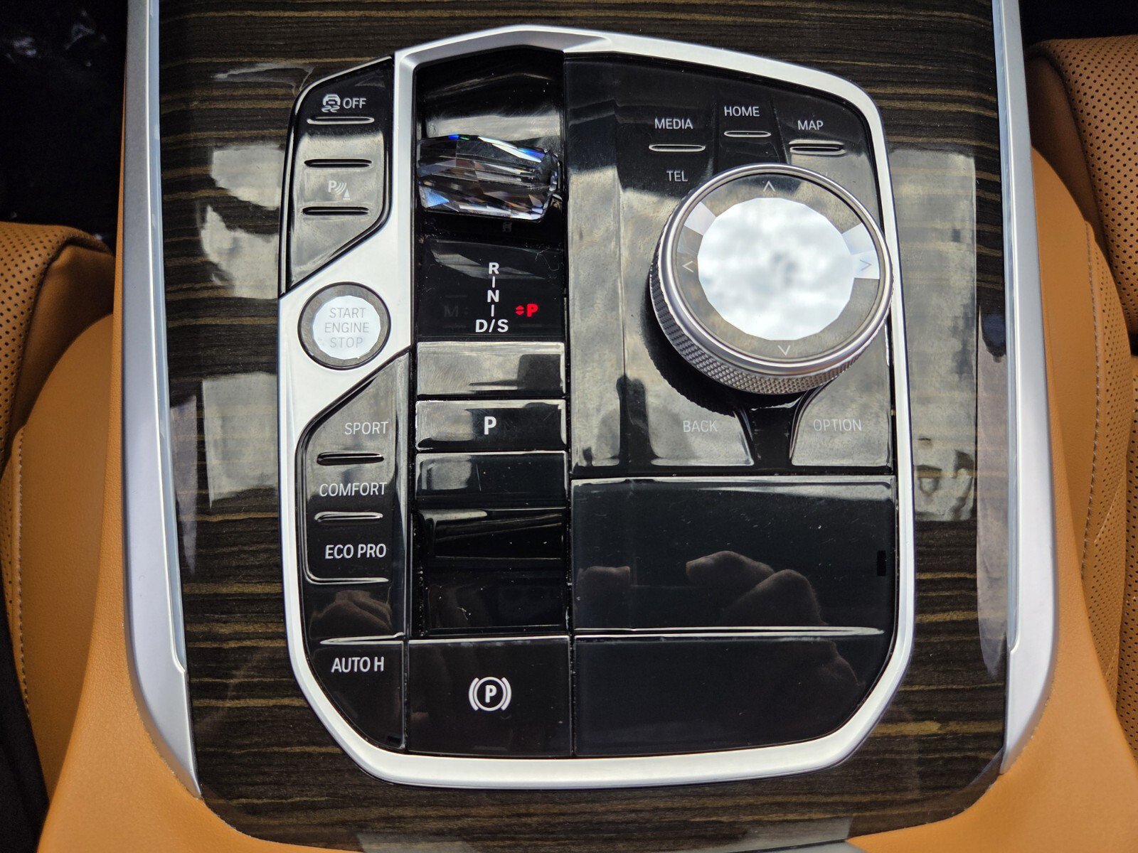 Used 2024 BMW X5 sDrive40i w/ Executive Package RWD image 25
