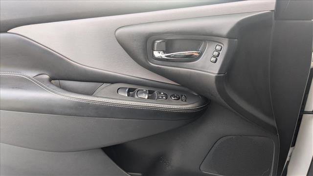 Used 2024 Nissan Murano SL AWD/4WD image 12