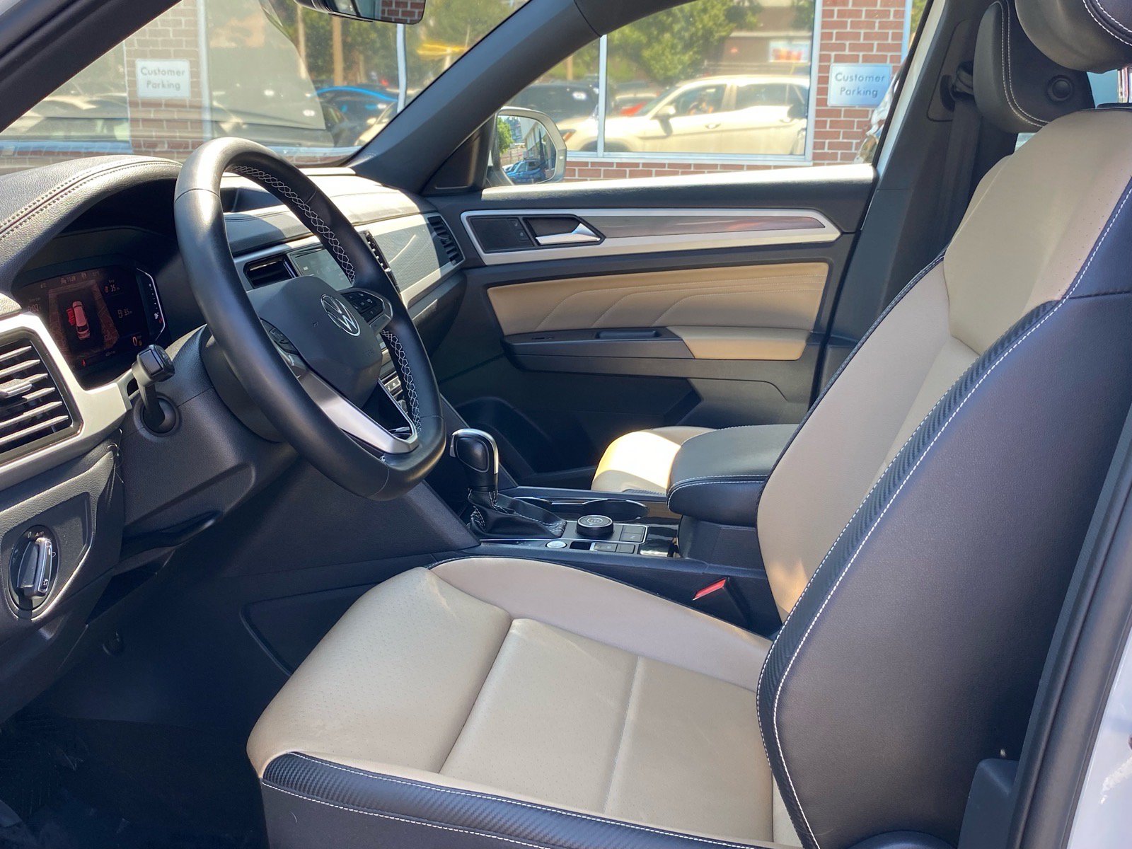 Certified 2023 Volkswagen Atlas Cross Sport SEL AWD/4WD image 11