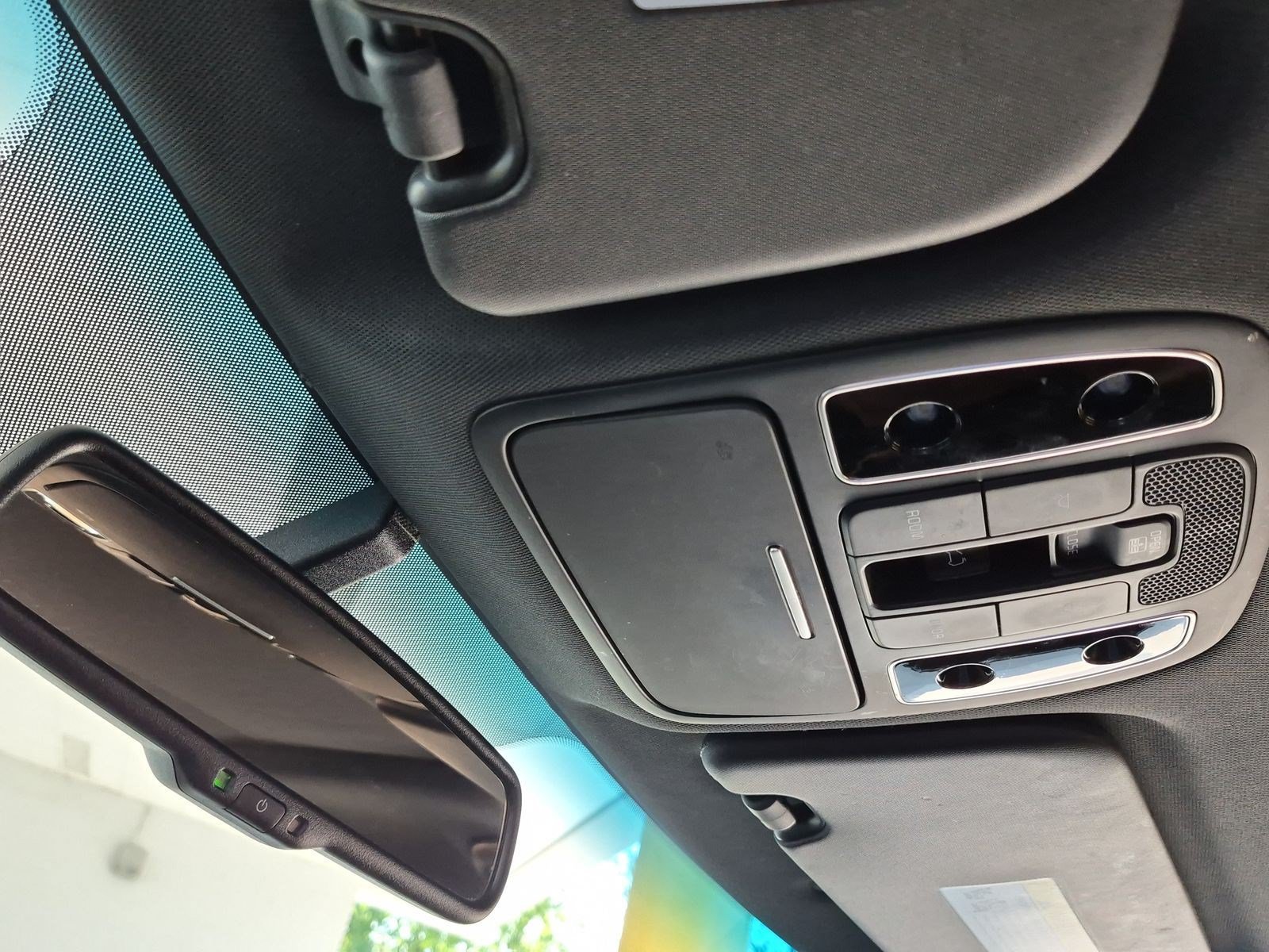 Used 2015 Kia Soul ! w/ Sun & Sound Package FWD image 27