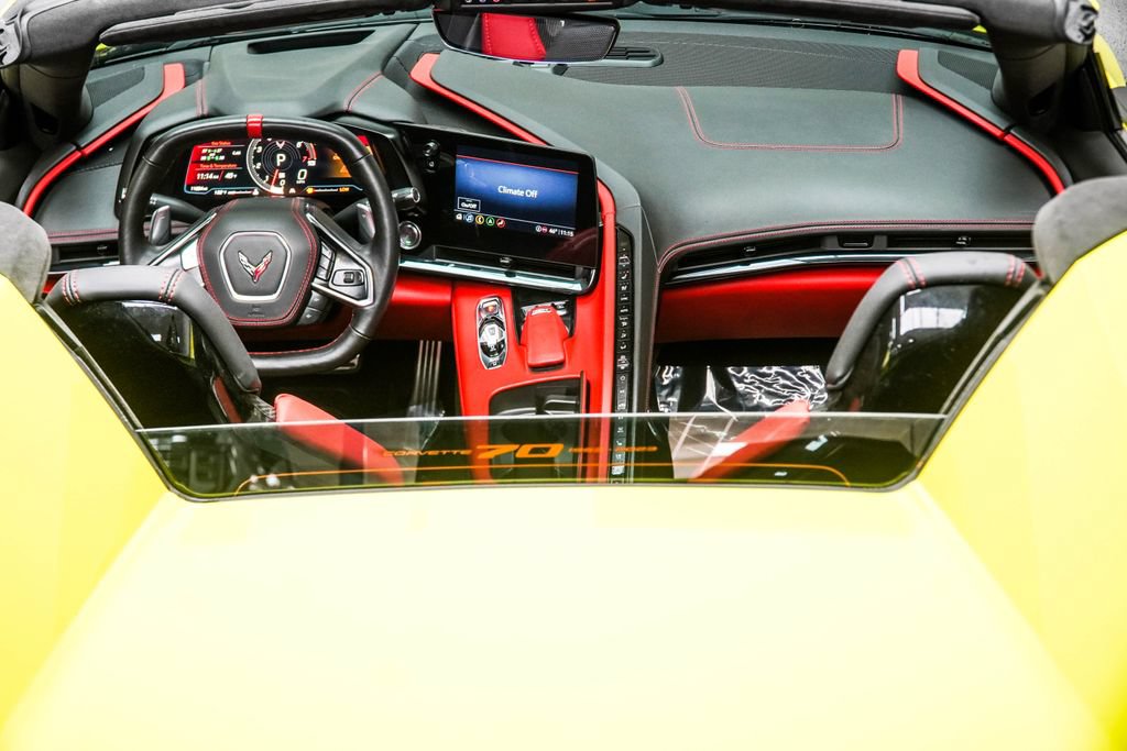 Used 2023 Chevrolet Corvette Stingray Premium Conv w/ Z51 Performance Package RWD image 23