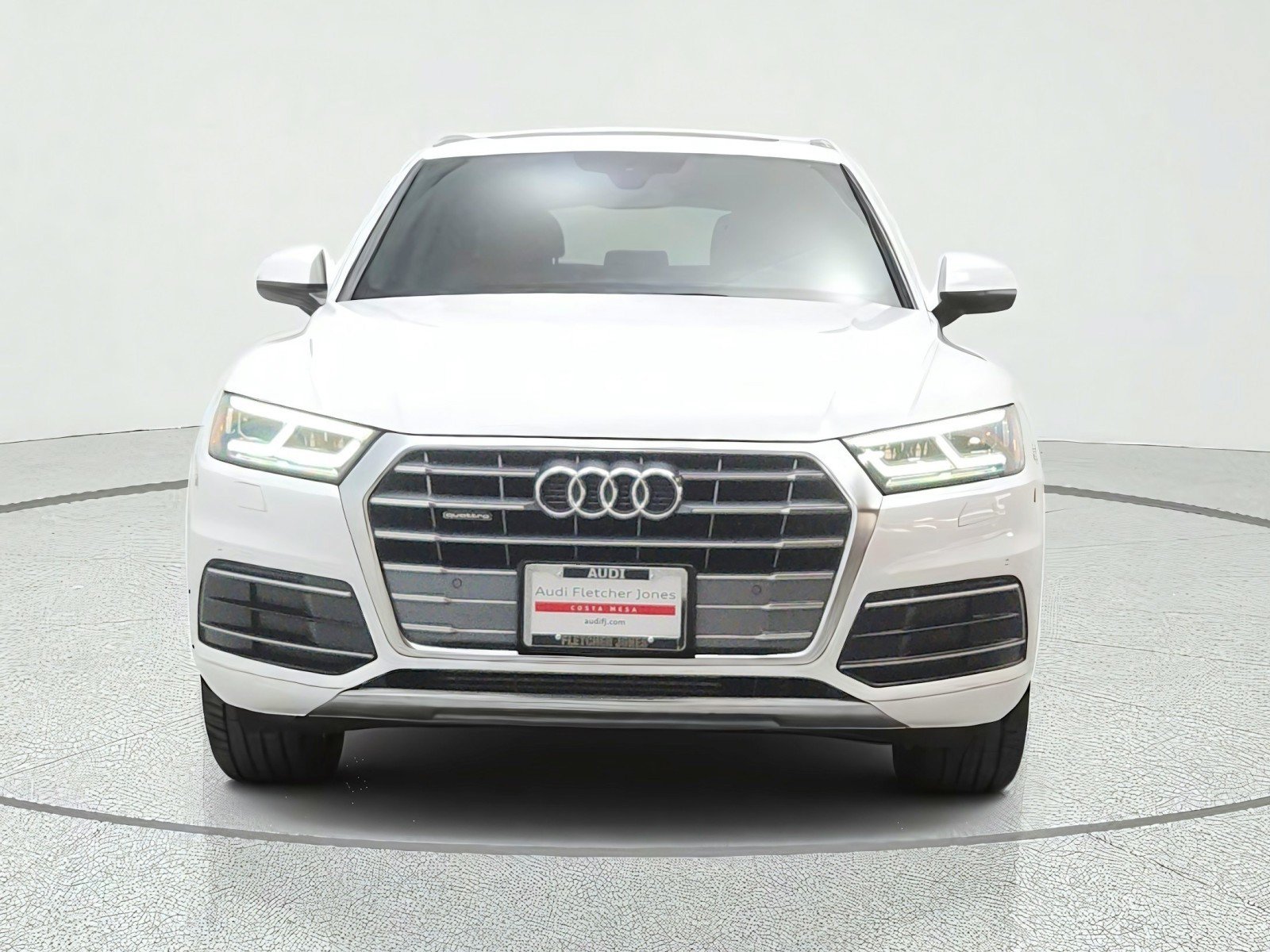 Used 2019 Audi Q5 2.0T Premium Plus w/ Premium Plus Package AWD/4WD image 3