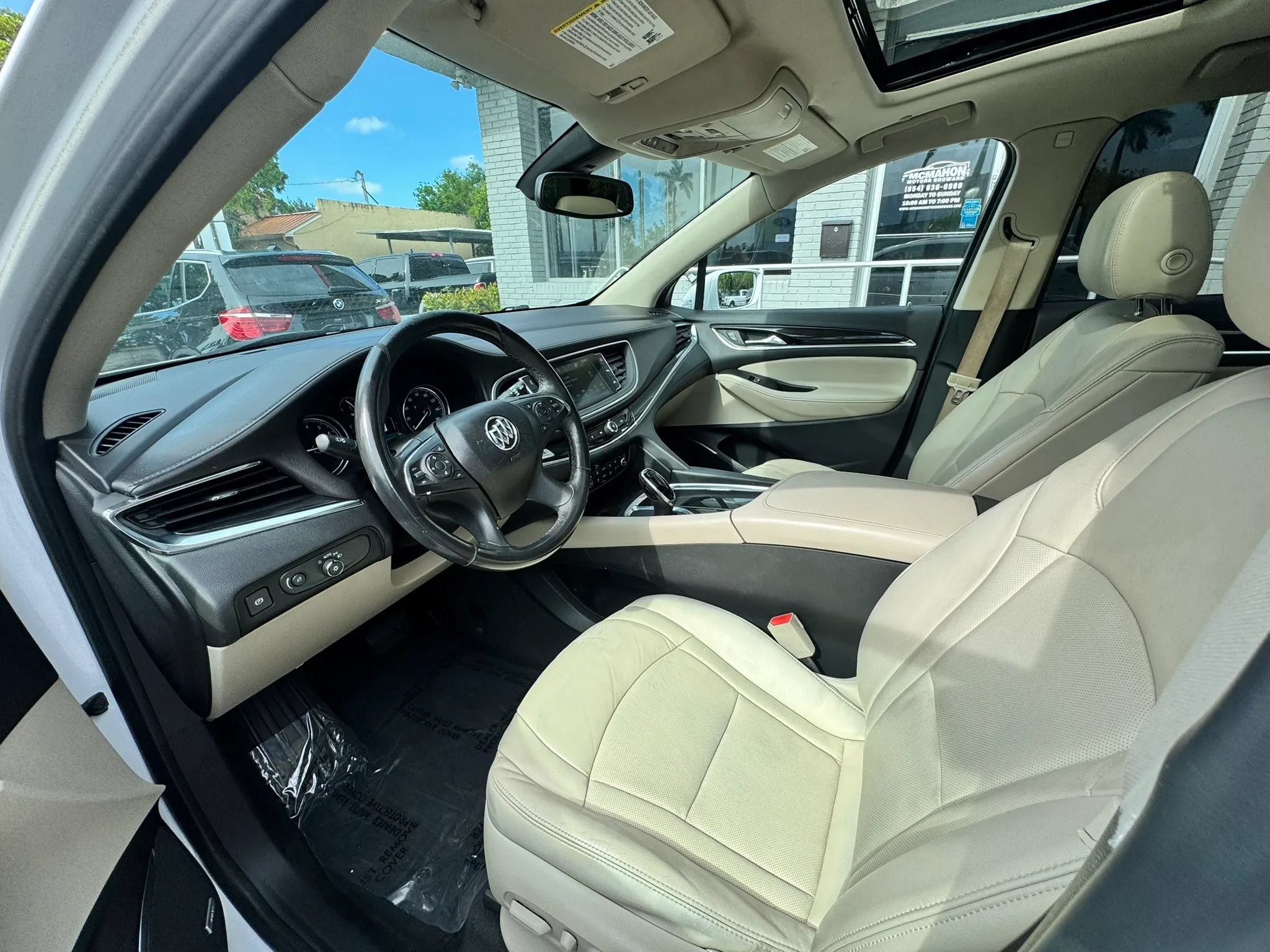 Used 2019 Buick Enclave Premium w/ Experience Buick Package FWD image 11