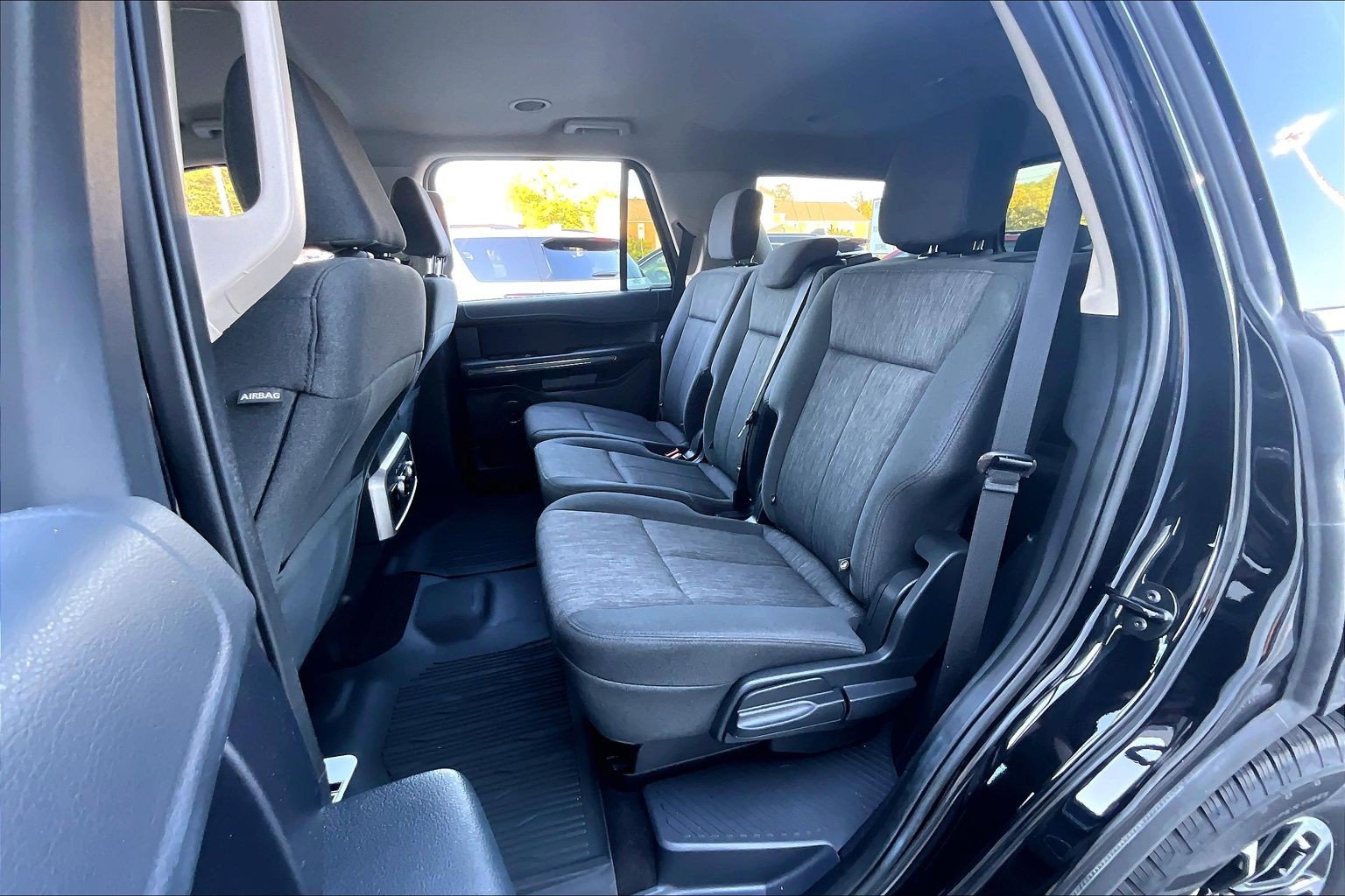 Used 2023 Ford Expedition XLT AWD/4WD image 22