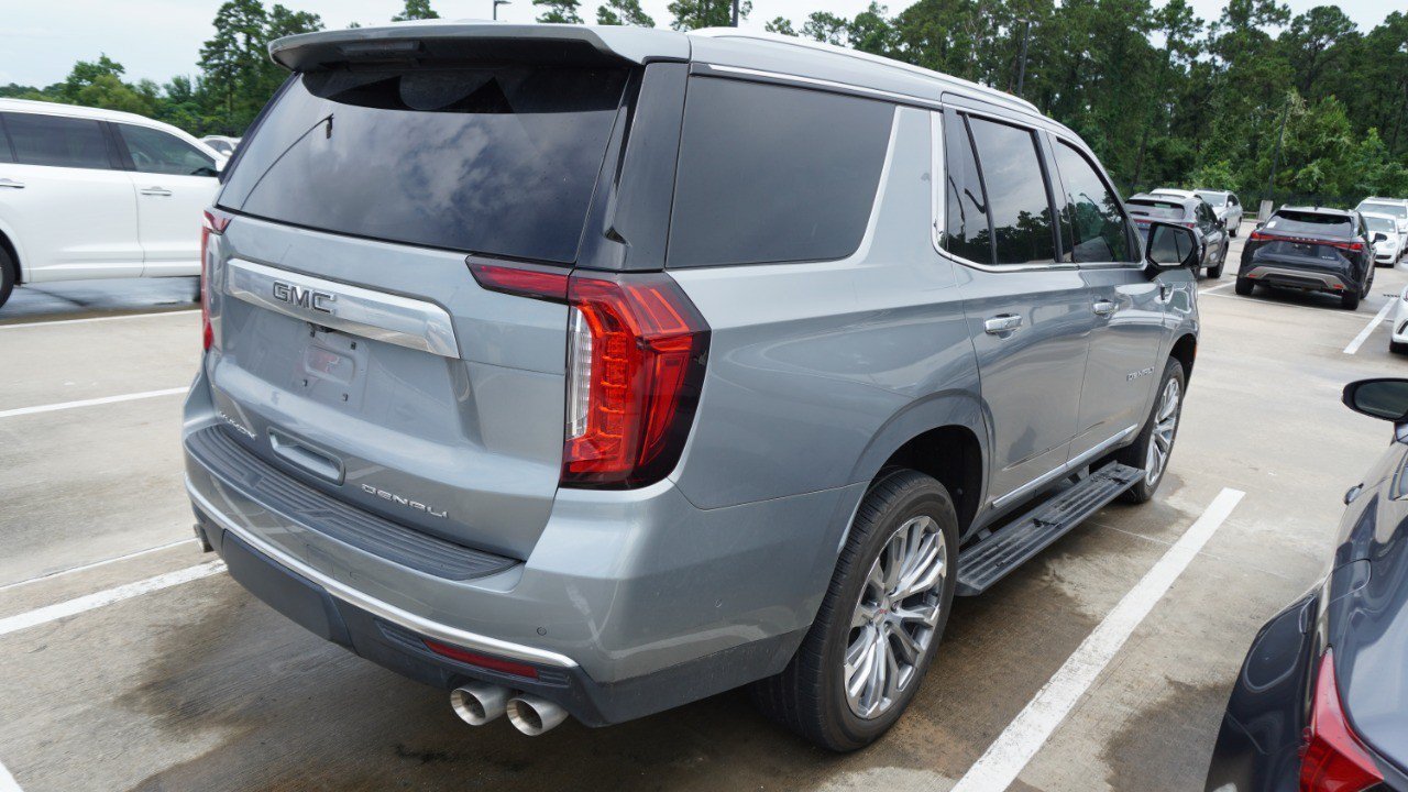 Used 2023 GMC Yukon Denali w/ Denali Reserve Package RWD image 6